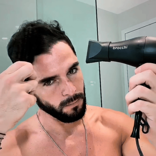 Drying hair with the mini travel dryer